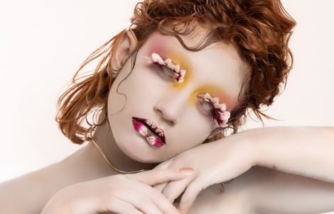 Scopri il corso annuale Make-up Artist & Hair Designer dell’Accademia Stefano Anselmo a Milano. Metodo pratico, esperienze reali e iscrizioni in chiusura!